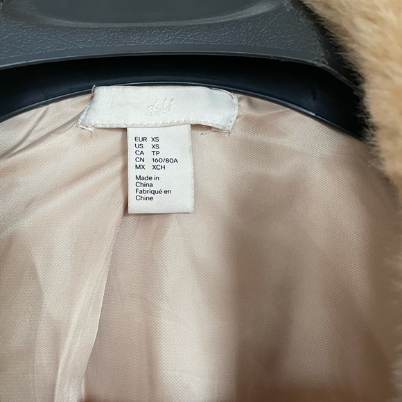 H&M faux fur coat - Picture 4 of 5